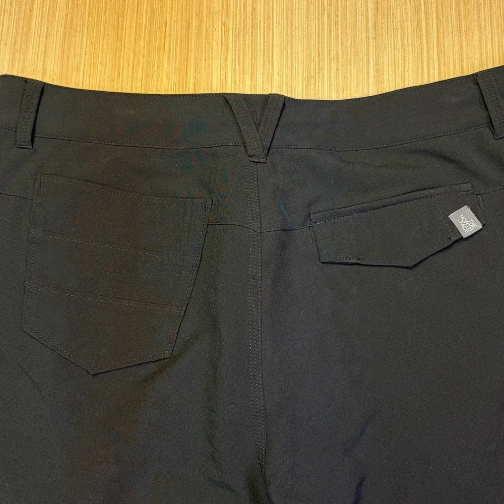 The North Face Hybrid Shorts Black Men’s 34 Stretch Outdoor Hiking Quick Dry
